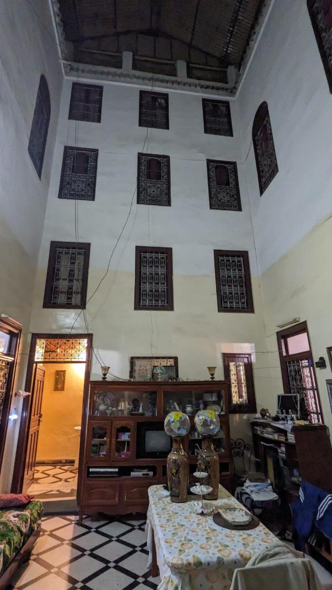 Dar Zerhane Fes Luaran gambar